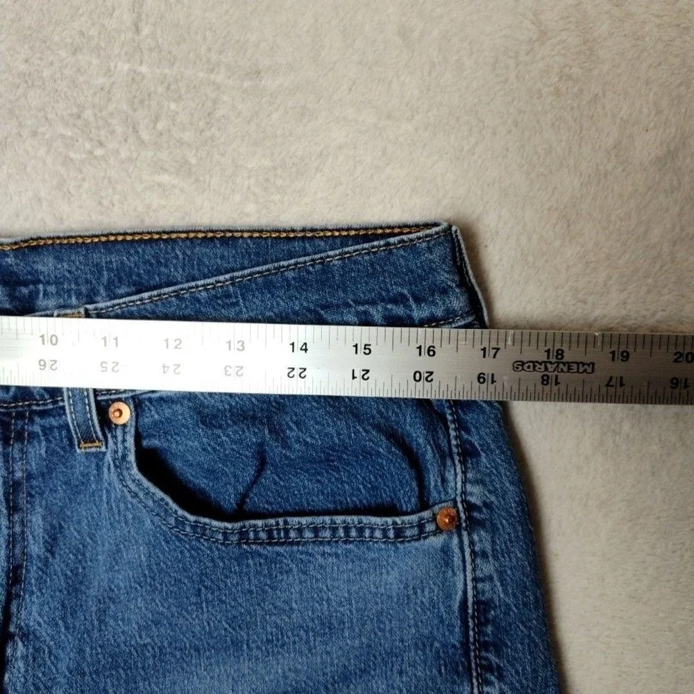 Levis 505 Jeans Mens 32x34 Blue Straight Medium Wash Stretch 5-Pocket Denim